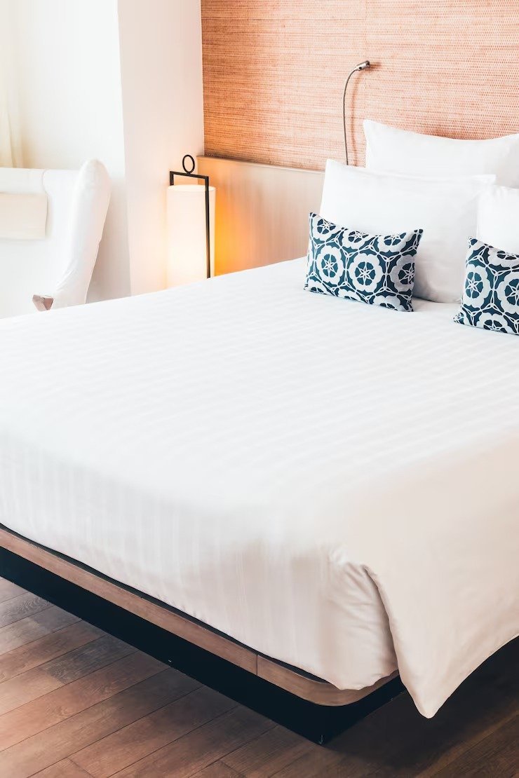 Bed Foams White Pillow